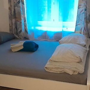 Studio met een King Size Bed